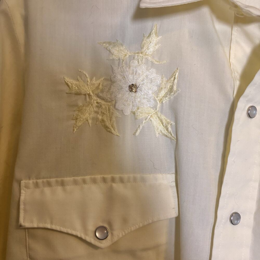 VTG Karman Men’s Yellow Pearl Snap Long Western Embroidered Shirt Sz S/M - Picture 4 of 10